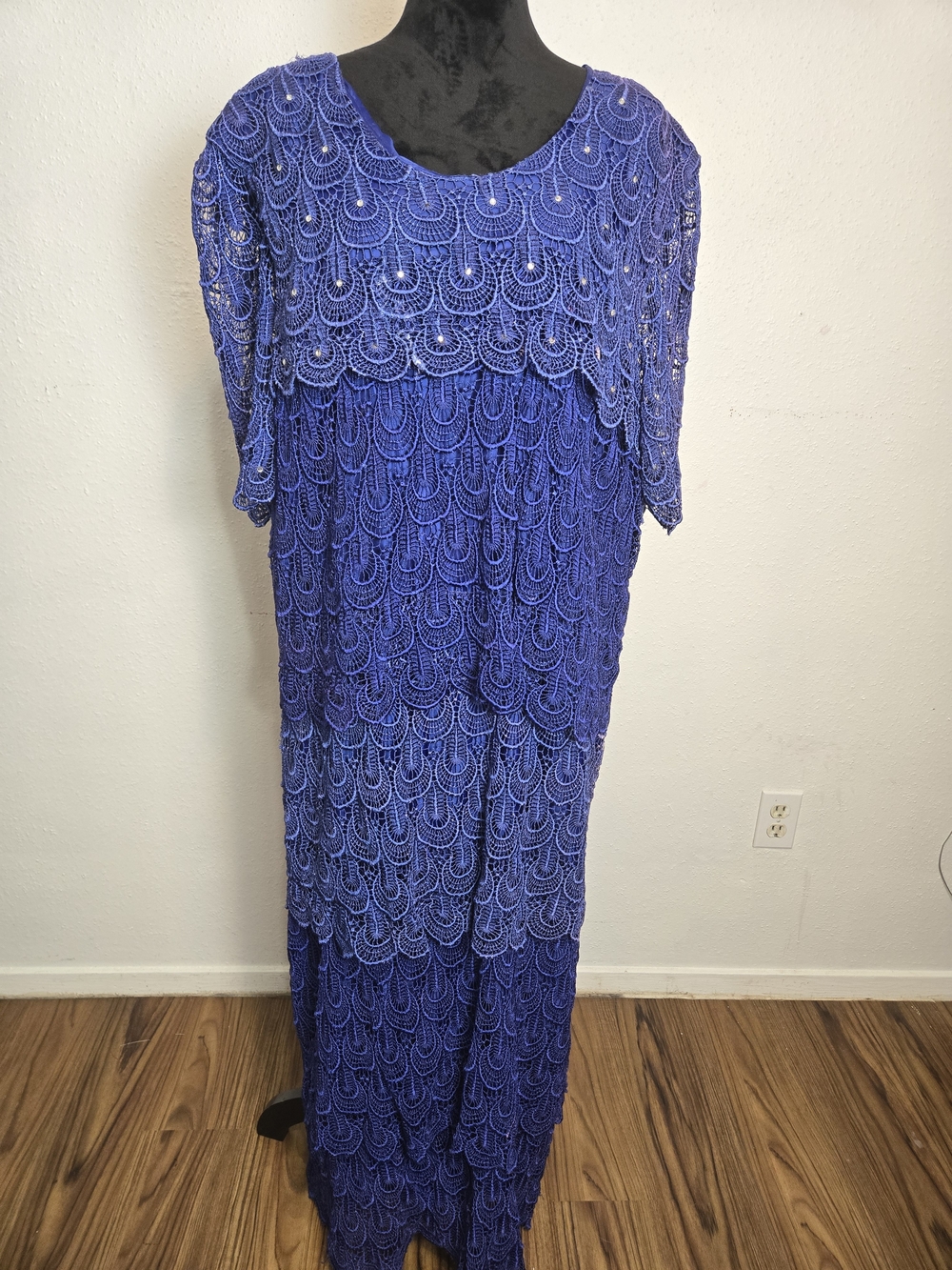 Embellished Scallop Lace Maxi Dress Vintage Plus Size